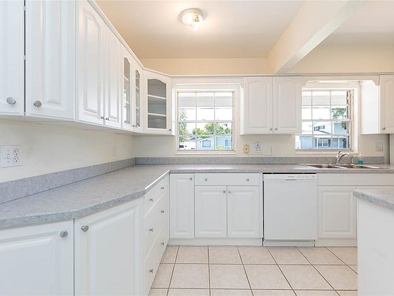 4th image of 4524 PICADILLY STREET