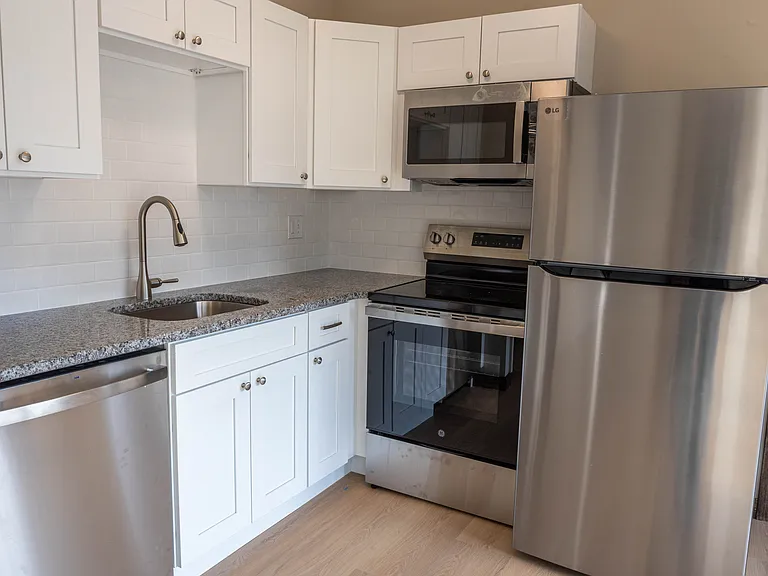 354 Birch Dr — Photo 14
