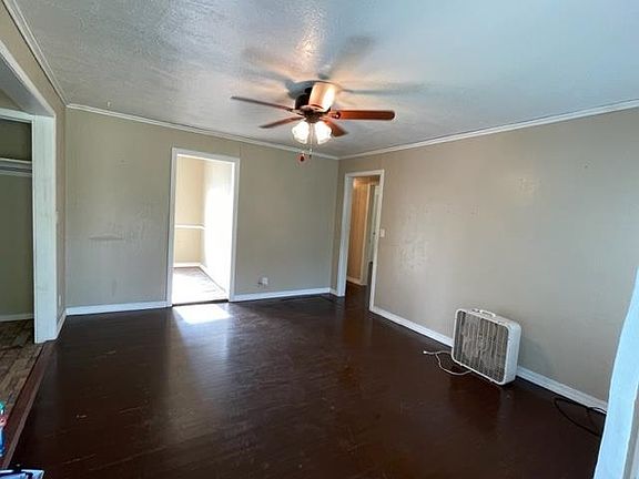 3rd image of 1101 N 1st St