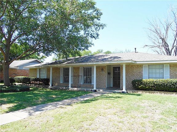 2nd image of 2305 Monticello Dr