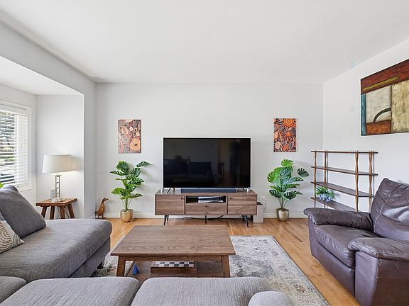 3rd image of 151 Rue Drs #Rademptoristes