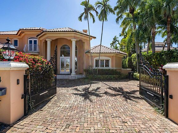 3rd image of 4 Isla Bahia Drive
