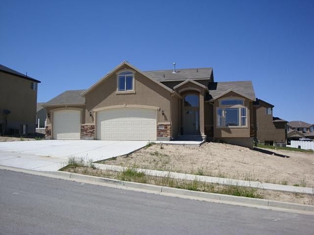 1st image of 5732 Moon Crest Ct