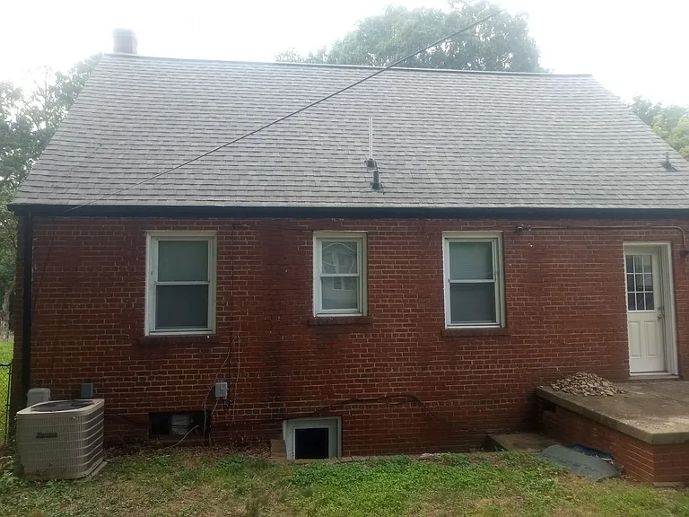707 Rothesay Rd — Photo 4