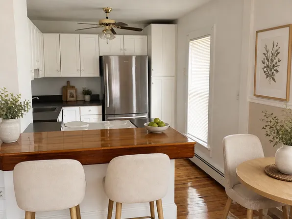 5 6th St #2, Frenchtown, NJ 08825