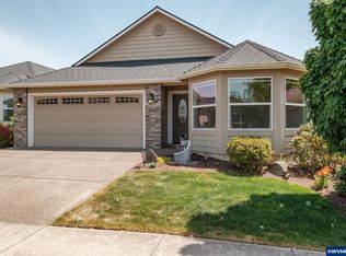 764 SE Glendover Ln, Dallas, OR 97338