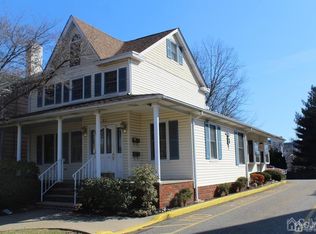 67 Green St, Woodbridge, NJ