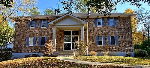 56 Thompson Ave #1 Photo 1