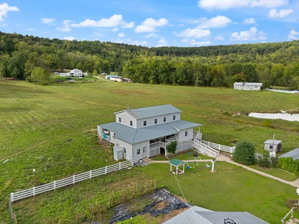 1941 Big Bend Locust Rd, Hillsboro, KY 41049
