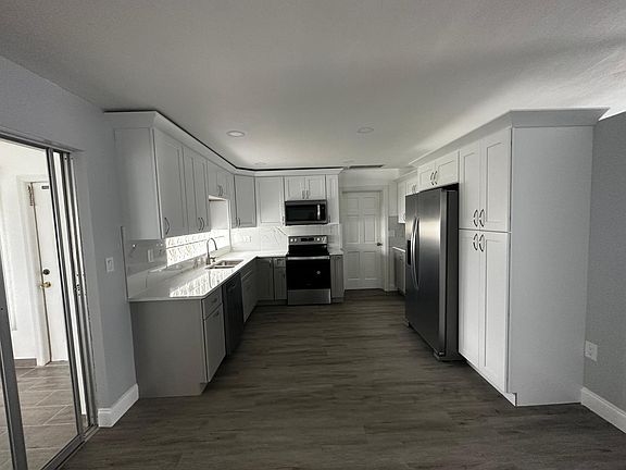 3rd image of 4527 62nd St N