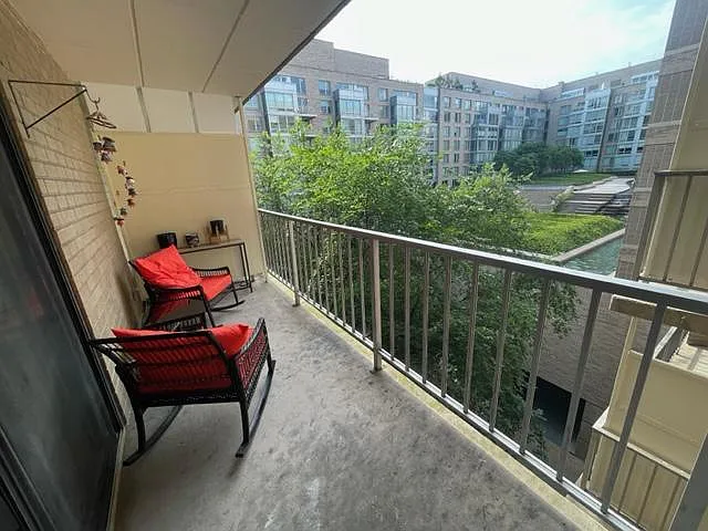 2201 L St NW #720 — Photo 10