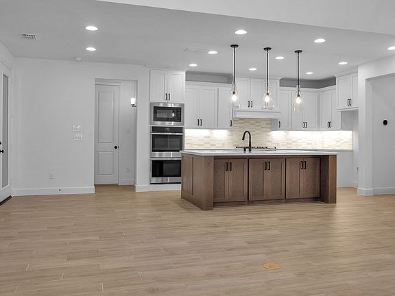 2nd image of 25326 Golden Tallgrass Dr