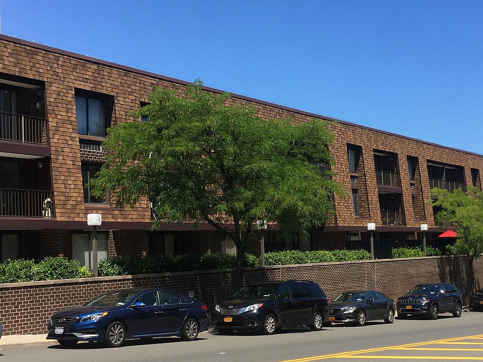 1st image of 21019 26th Ave APT 1B