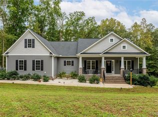 8308 Drakes Landing Ct, Mechanicsville, VA 23111