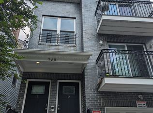 780 S 13th St #2, Newark, NJ 07108