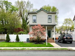 5870 Amboy Rd, Staten Island, NY 10309