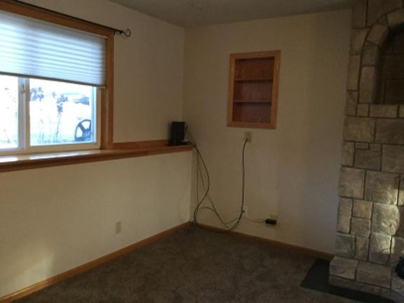 4th image of 2586 Copper Cliff Trl