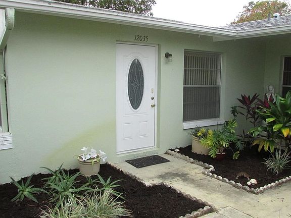 2nd image of 12035 Boynton Ln #12035