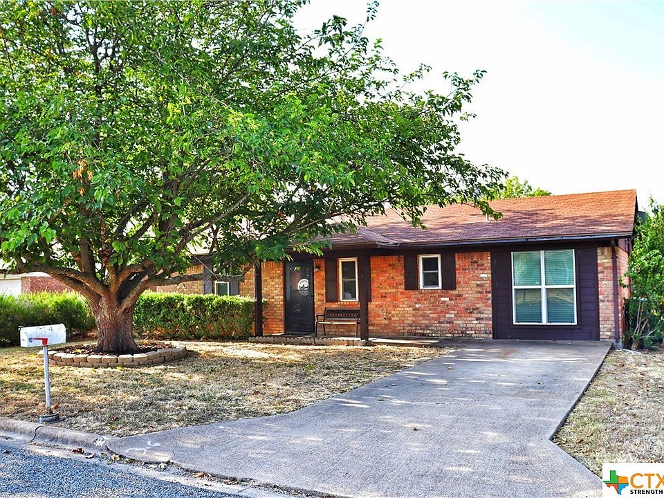 1st image of 3418 Empress Dr