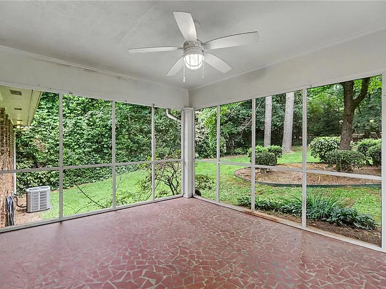 4725 Kitty Hawk Pl — Photo 24