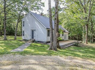 300 Cedar Hill Ln, Marshfield, MO 65706