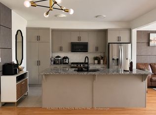 186 Closson Dr, Whitby, ON L1P 0M6