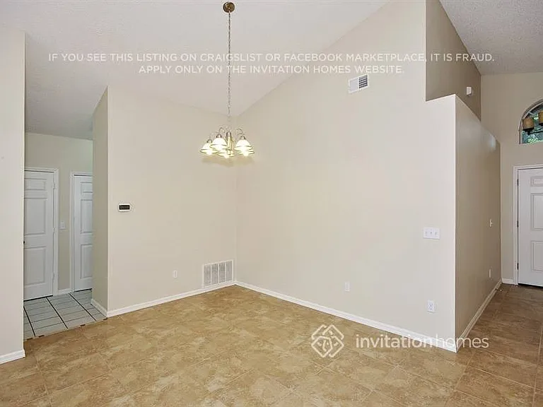 5583 Elizabeth Rose Sq — Photo 8