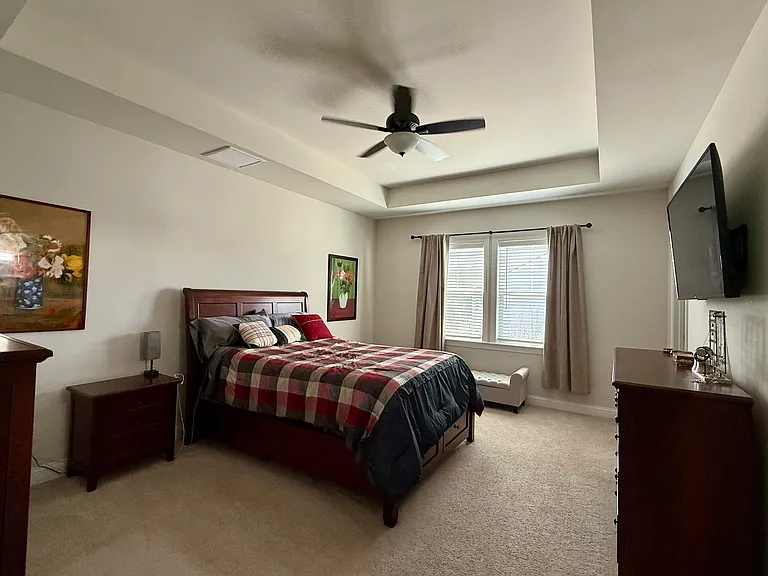 481 Spring Hollow Dr — Photo 9