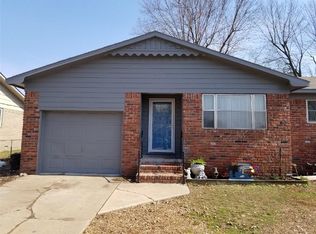 903 Eastgate St, Siloam Springs, AR 72761