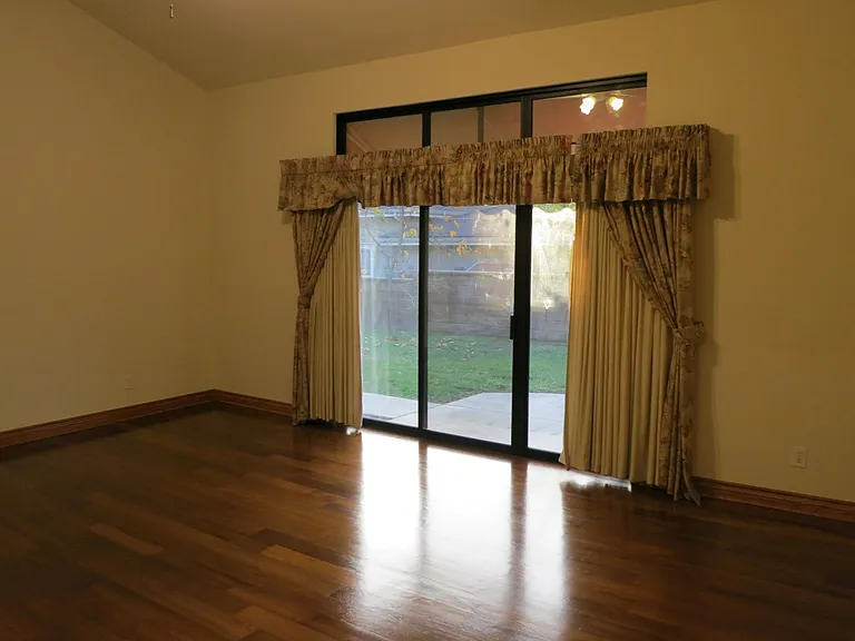 713 Pamela Cir — Photo 44