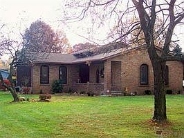 Home for Sale in Uniontown, Ohio $152,500