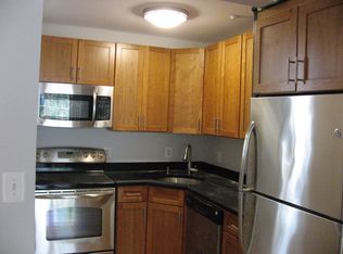 510 8th St NE APT 1, Washington, DC 20002