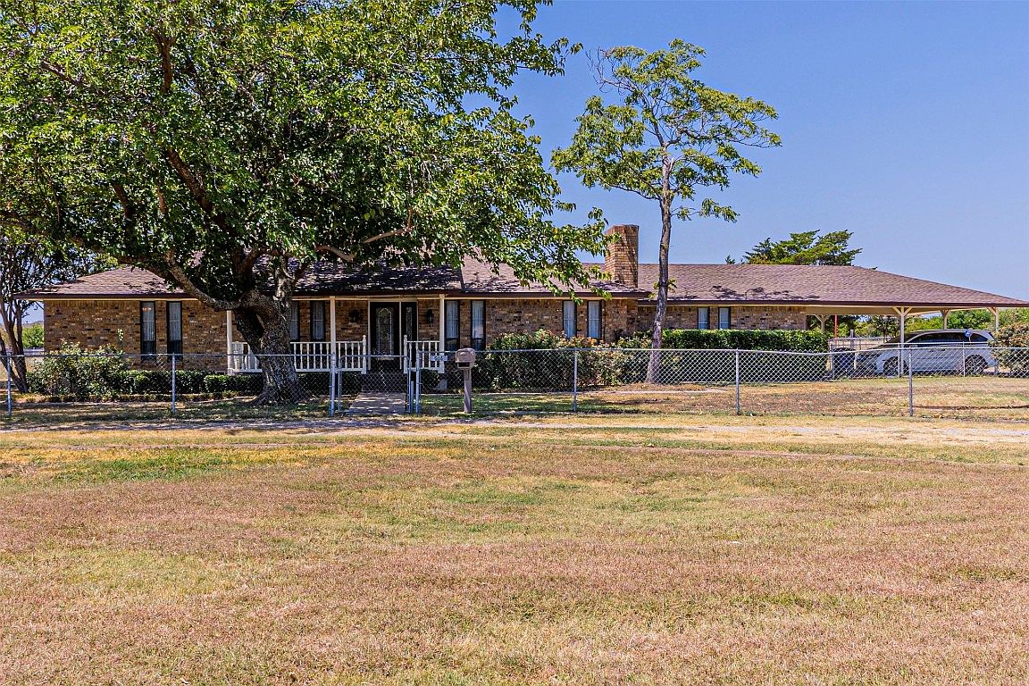 505 N Bluegrove Rd, Lancaster, TX 75146 MLS 20519292 Zillow