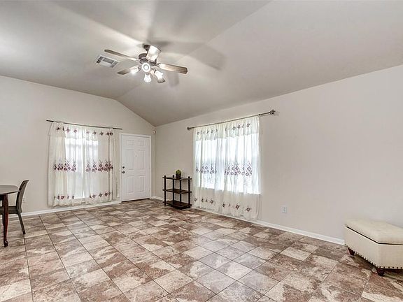 4th image of 7415 Edgecraft Dr