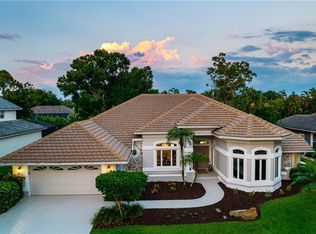 228 Monterey Dr, Naples, FL 34119