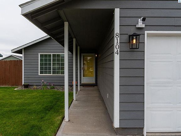 4th image of 8104 Spieden Dr