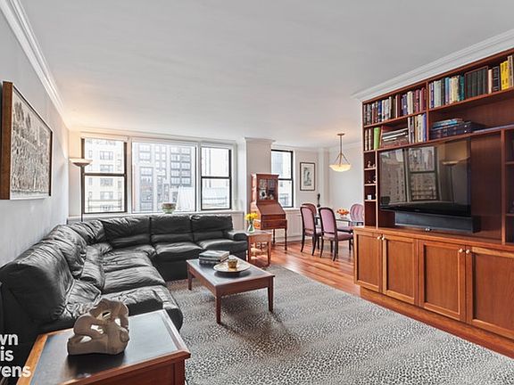 2nd image of 200 W 79th St APT 15N