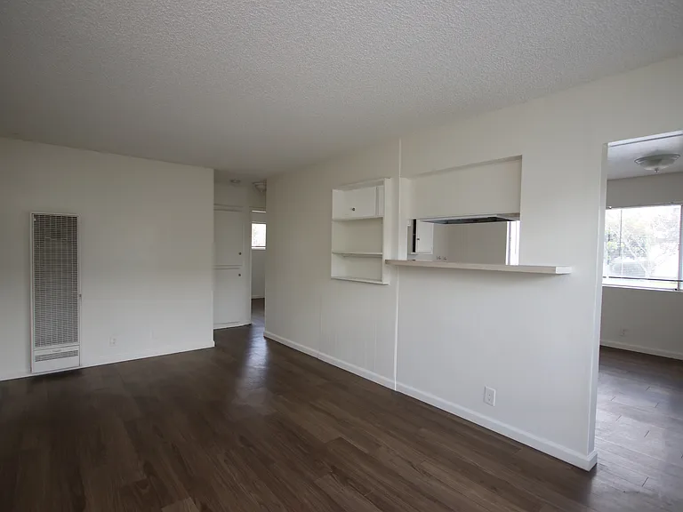1005 S Marguerita Ave #A — Photo 15