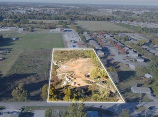 500 W County Line Rd, Springdale, AR 72764