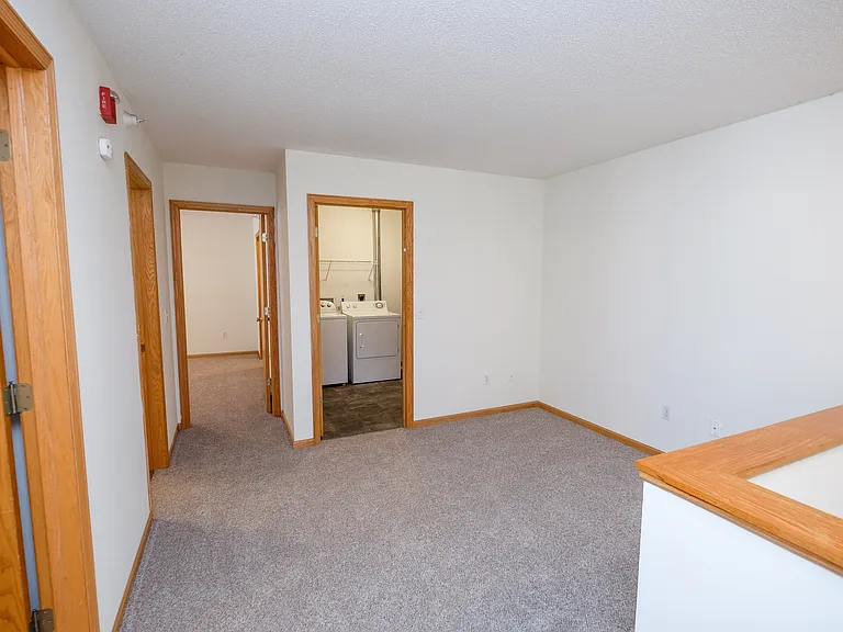 Oak Pointe Townhomes — Photo 14
