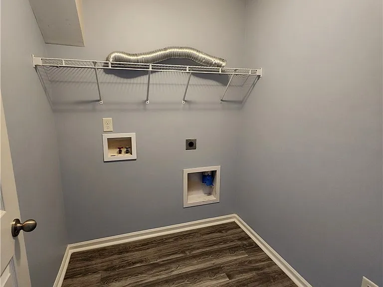 5716 Scarecrow Ct — Photo 16