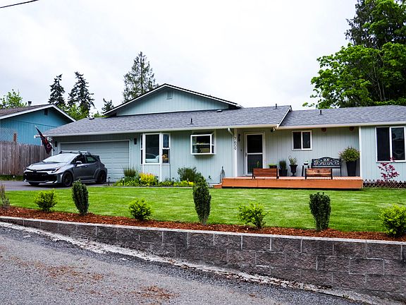 2nd image of 7609 E Idaho St