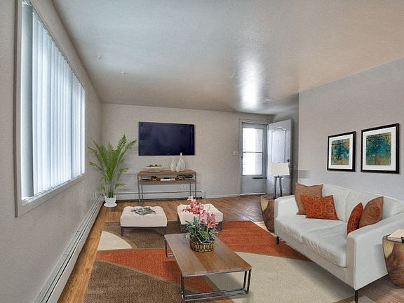 2nd image of 2756 Leisure Dr #7c8a16540