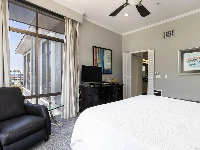 8110 El Paseo Grande #401 — Photo 12