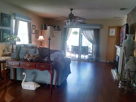 3rd image of 17890 SE 91st Gaylark Ave