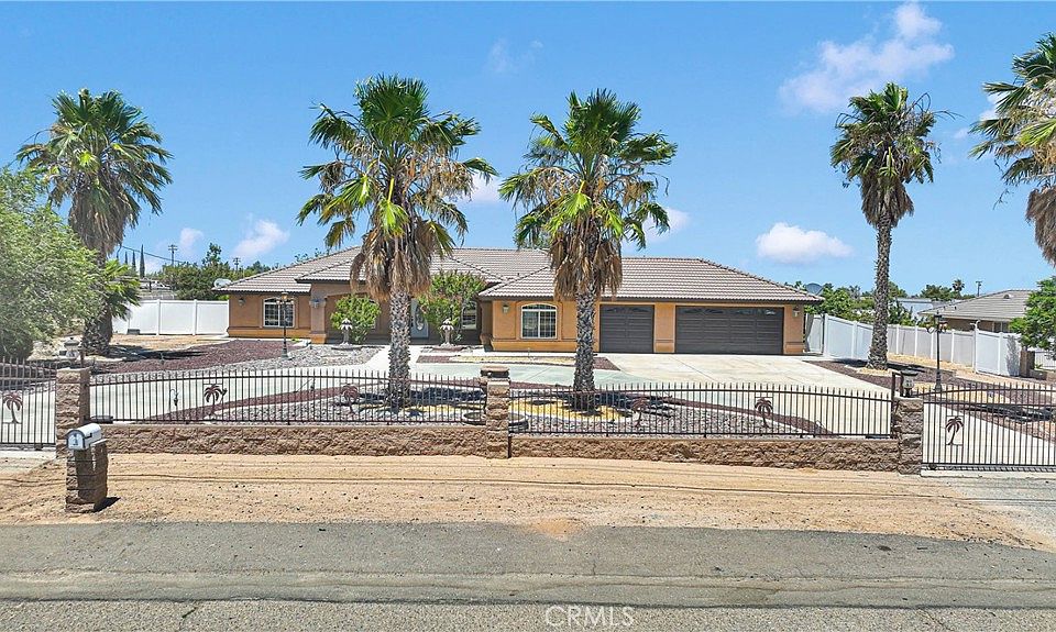 1st image of 14572 Sultana St