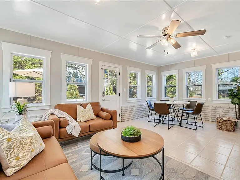 345 Pine Grove Rd — Photo 19