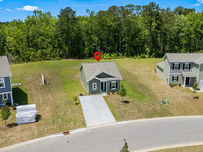 450 Castillo Dr — Photo 32