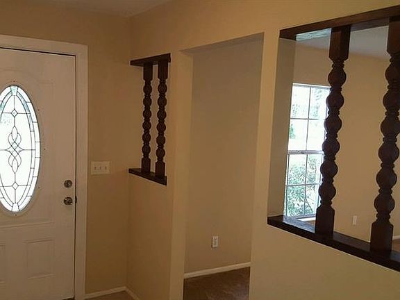 2nd image of 431 Leceile Dr