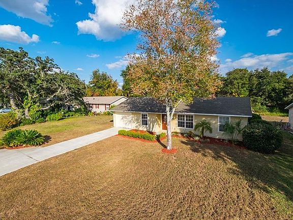 5th image of 525 Brigadoon Cir